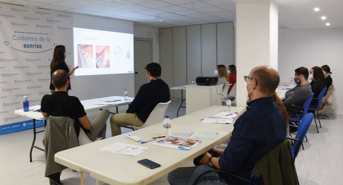 curso-formacion-dental-fondo